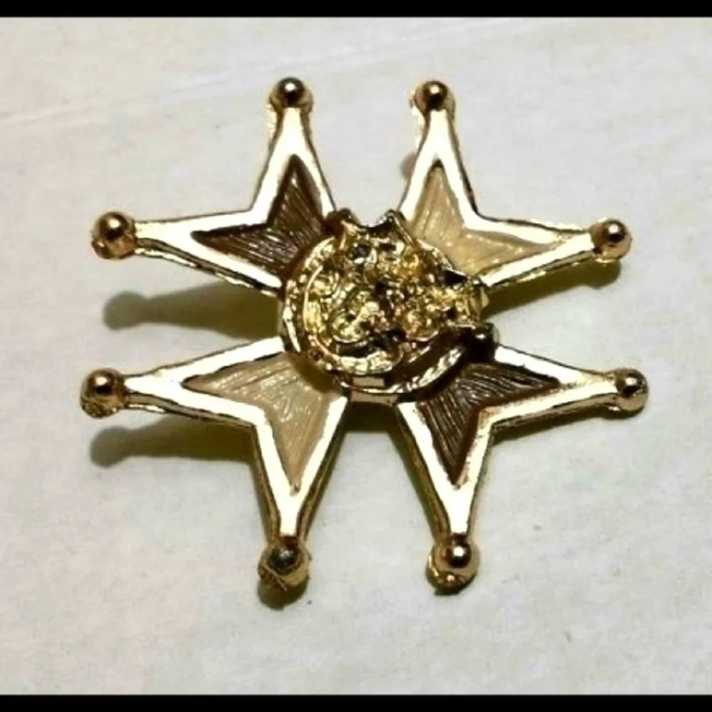 Triple Cyclists 8 Point Badge